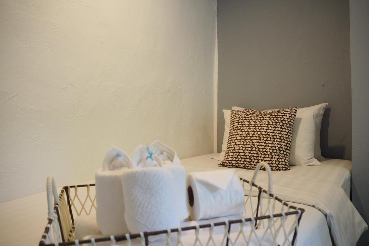 Stay With Me Guest House Chiang Mai Exterior photo